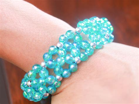 kandi cuff|how to make a kandi cuff.